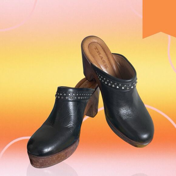 Trask Women’s Black Leather Reese Studded Clog/Mule Heels Boho Western Size 7.5 - Picture 1 of 12